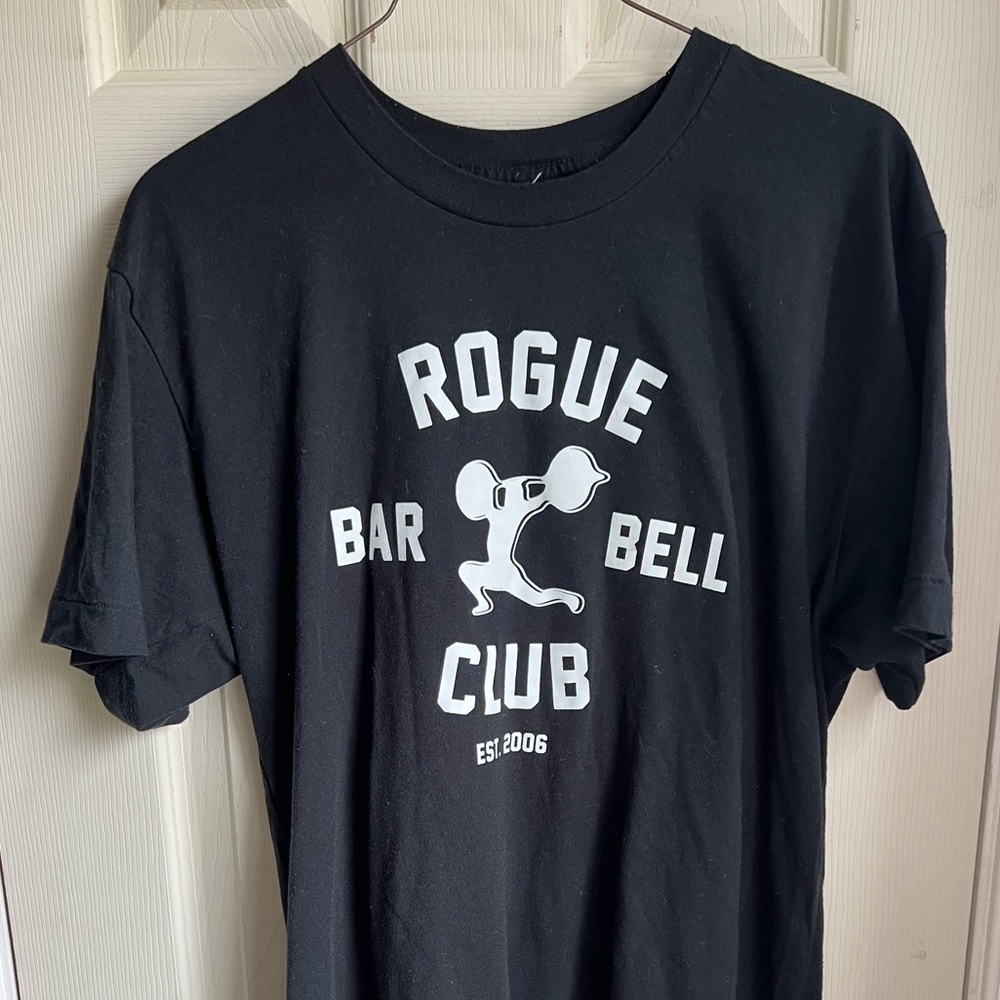 Rogue shirt bundle of 5 shirts - mix of medium and large